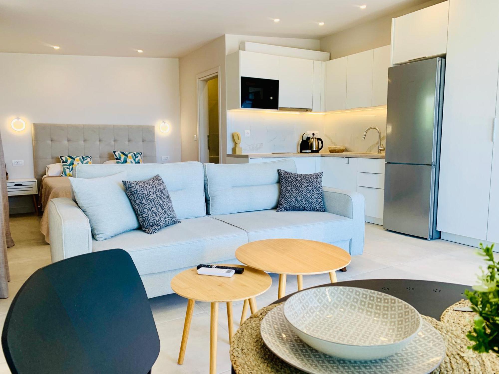 Thelfi Luxury Studio In Attica - Close To Varkiza Beach - Sea View Vári Exterior foto