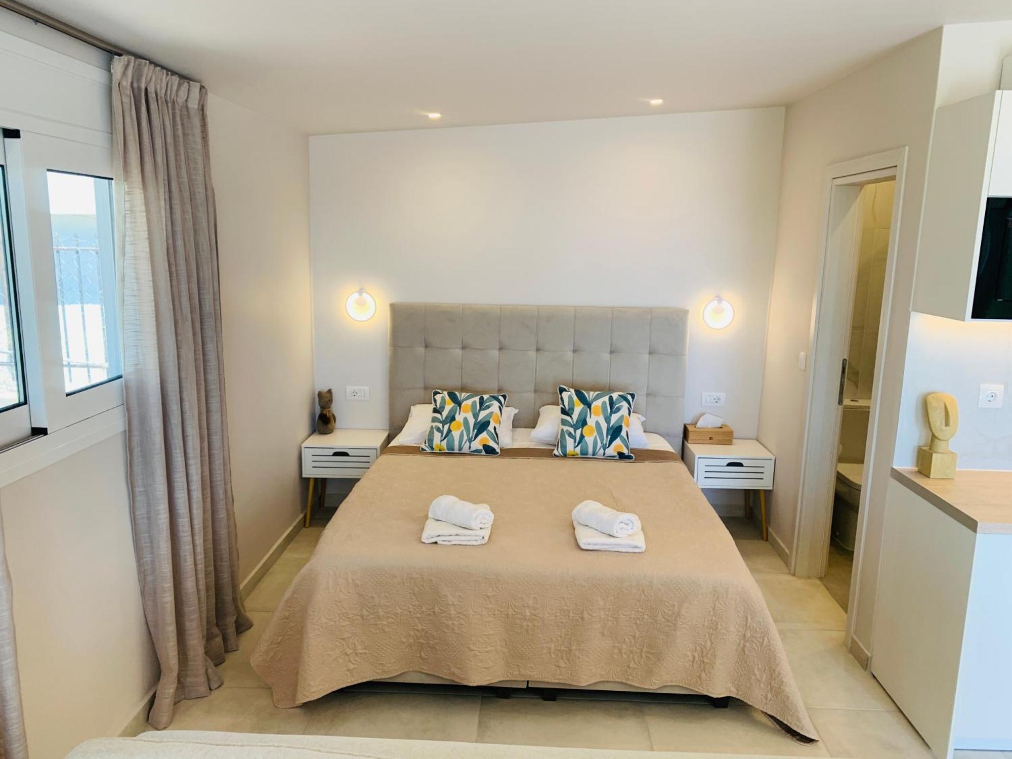Thelfi Luxury Studio In Attica - Close To Varkiza Beach - Sea View Vári Exterior foto